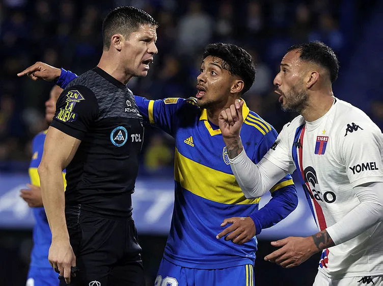 SON DAKİKA HABERİ: Fenerbahçe, Medina olmazsa onu alacak! Boca Juniors muhabiri, SABAH Spor’a açıkladı