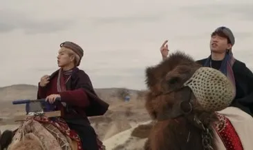 Böylesi görülmedi! Güney Koreli müzik grubu Kapadokya develerine şarkı yaptı