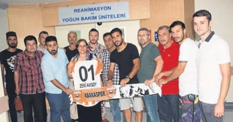 Adanasporlu futbolculardan gazi Zeki Aksoy’a ziyaret