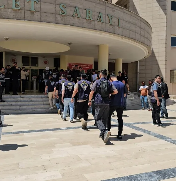 sanliurfa-merkezli-dev-dolandiricilik-operasyonu-31-tutuklama-1777646155757.jpg