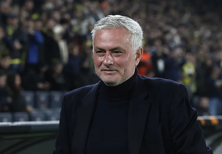 Lyon maçının yıldızı Yusuf Akçiçek hakkında yeni gerçek ortaya çıktı! Mourinho devreye girdi...
