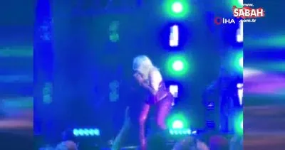 ABD’li sanatçı Bebe Rexha’nın suratına konser sırasında telefon fırlatıldı | Video