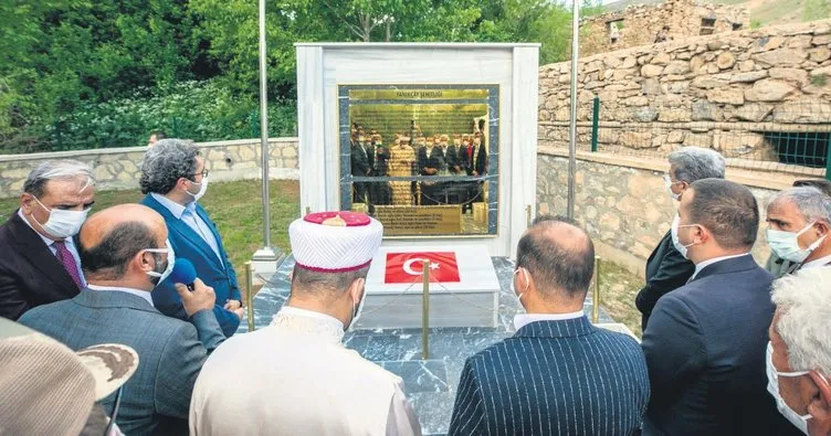 Ermeni çetelerin katliam yaptığı mahalleye şehitlik kuruldu