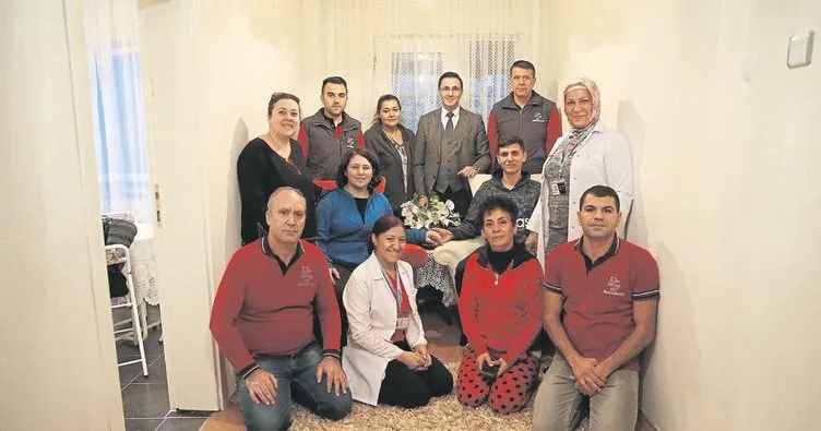 Sevgi eli öksüz çifte dokundu
