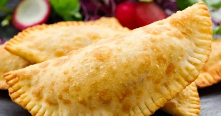 KAPTANLIK YEMEĞİ Masterchef çiğ börek tarifi: 22 Ağustos 2022 Masterchef çiğ börek nasıl yapılır, püf noktaları nelerdir?