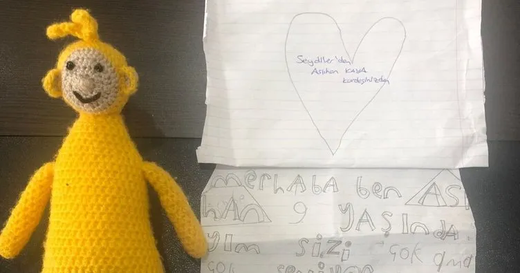 Yardımsever çocukların depremzede arkadaşları için yazdığı notlar duygulandırdı