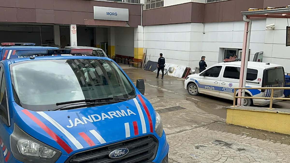 Adıyaman’da Nissibi Köprüsü yakınında erkek cesedi bulundu! Adıyaman’da Nissibi Köprüsü yakınında erkek cesedi bulundu!