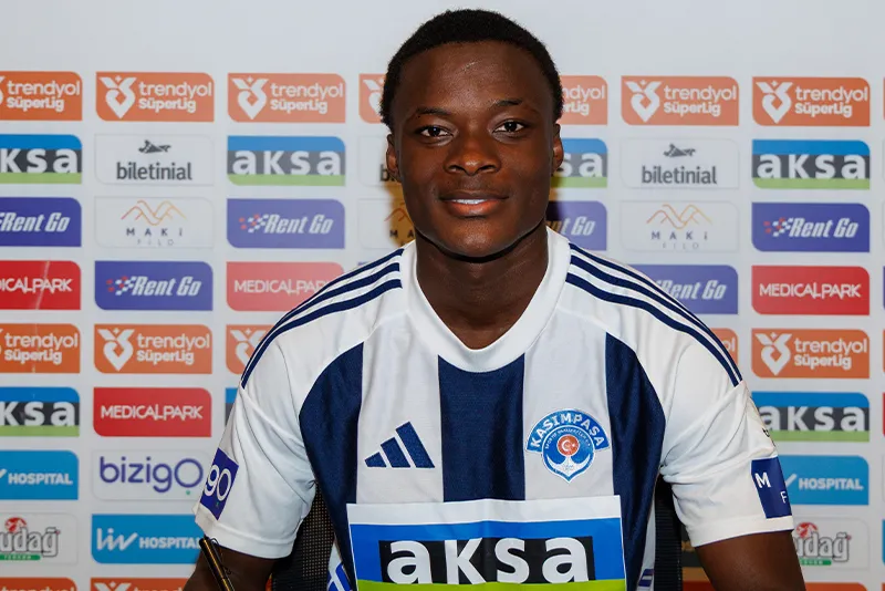 Süper Lig'de transfer rüzgarı! İşte resmen açıklanan tüm imzalar (2026-2027)