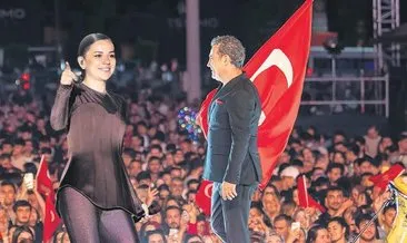 19 Mayıs’ı sahnede kutladılar