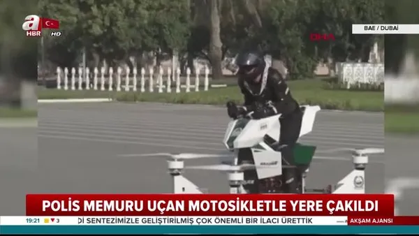Polis memuru uçan motosikleti test ederken 30 metreden yere böyle çakıldı! | Video