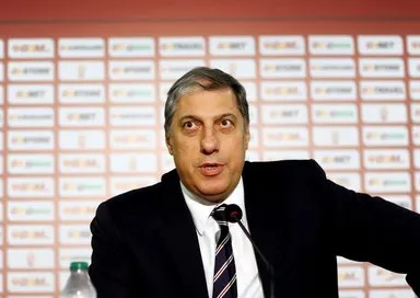 Galatasaray'a 2 transfer müjdesi