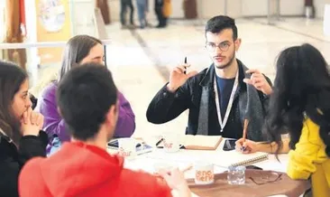 Genç gazetecilere Merkür programı