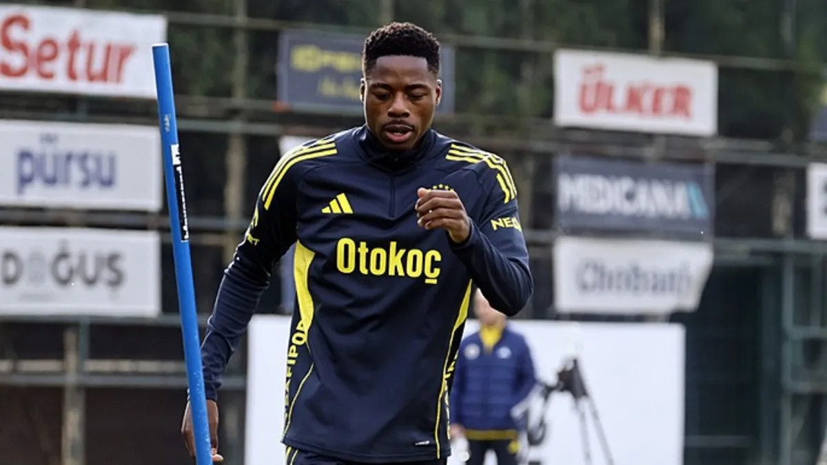 Anthony Musaba: “Fenerbahçe dünyadaki en büyük kulüplerden biri” Anthony Musaba: “Fenerbahçe dünyadaki en büyük kulüplerden biri”