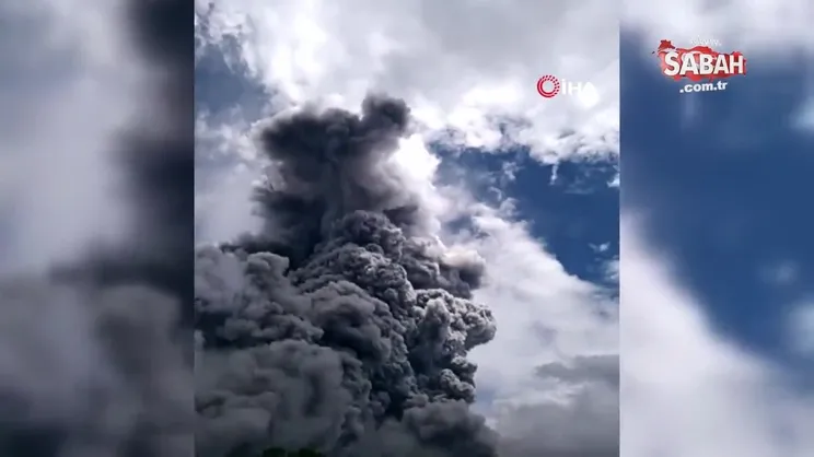 Endonezya'da yanardağ patladı | Video