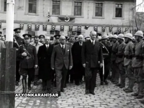 İl il Atatürk fotoğrafları