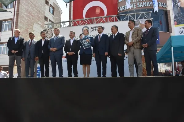 6-bin-840-litre-kuru-fasulye-pisirildi-guinness-rekorlar-kitabina-girdi-1787404615319.jpg