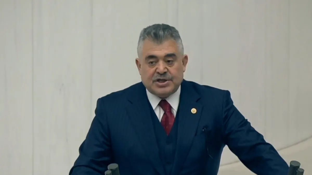 AK Partili Veysel Tipioğlu’ndan savunma sanayii eleştirilerine sert tepki: Bu gökyüzü artık sahipsiz değildir AK Partili Veysel Tipioğlu’ndan savunma sanayii eleştirilerine sert tepki: Bu gökyüzü artık sahipsiz değildir