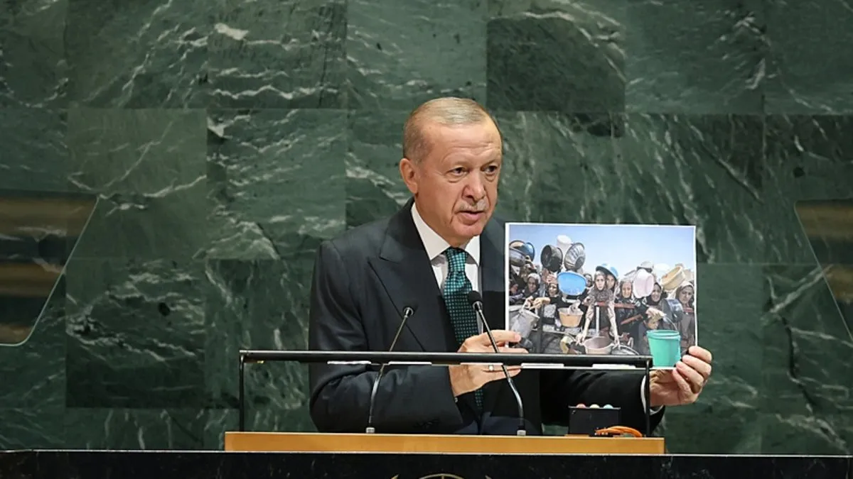 Sosyal medyada gündem oldu! Bakanlar peş peşe paylaştı: Umudun Anahtarı Erdoğan!