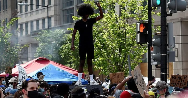 Floyd eylemcilerinden Beyaz Saray’da çadırlı protesto