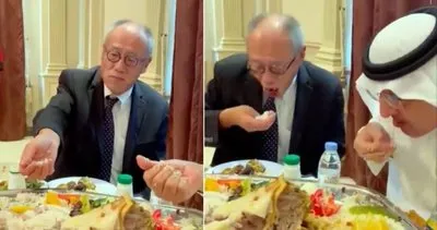 SON DAKİKA: Sosyal medya Japon Büyükelçi Fumio’nun Suudi Arabistan’da eliyle pilav yemeyi öğrendiği bu anları konuşuyor