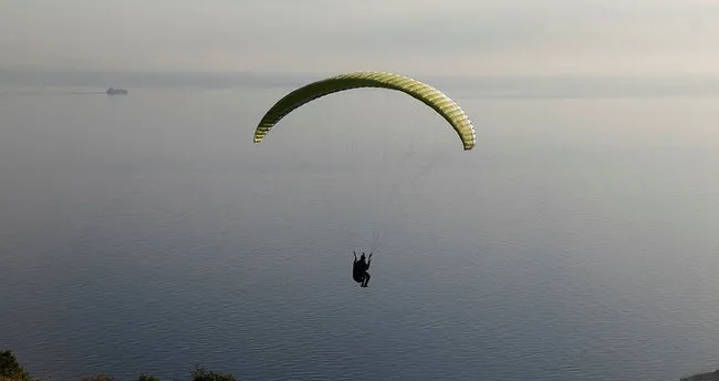 Ucmakdere Her Mevsim Parasut Tutkunlarini Agirliyor Turizm Haberleri