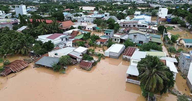 Vietnam’da sel faciası: Ölü sayısı artıyor