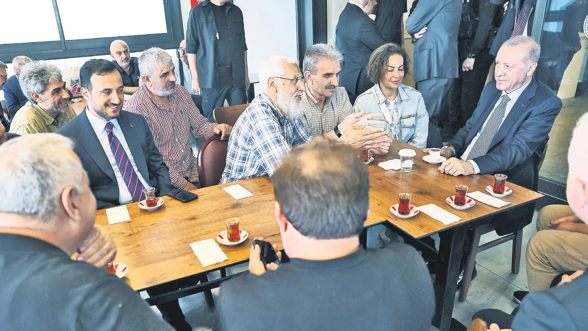 Başkan’la çay sohbeti