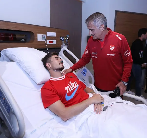 A Milli Takım'dan Dorukhan Toköz'e 'geçmiş olsun' ziyareti