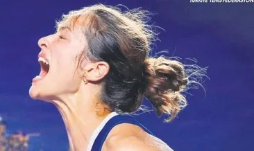 Zeynep Sönmez ile gurur duyuyoruz