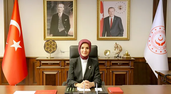aile-ve-sosyal-hizmetler-bakani-goktas-canli-yayinda-sorulari-yanitladi-1784204921474.jpg Suça sürüklenen çocuklar düzenlemesi nasıl olacak? Bakan Göktaş o detayları açıkladı! Uymayan velilere tazyik cezası