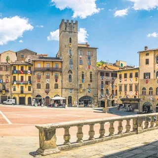 Arezzo hayatı güzelleştiriyor