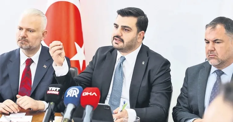 ‘Şovla, sloganla belediye yönetilemez’