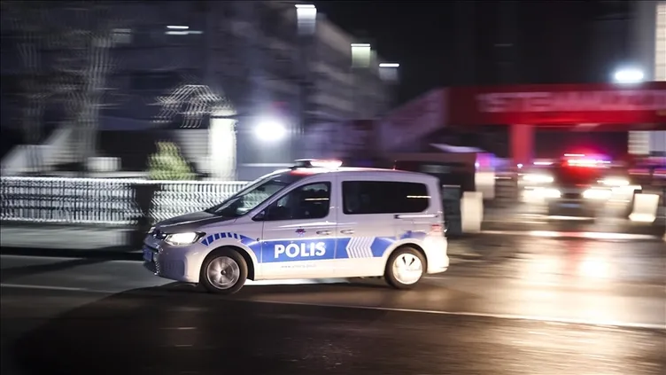 İstanbul’a gelen turist kadın kabusu yaşadı: Arkadaşlarıyla ilişkiye zorlayıp görüntülerini çekti!