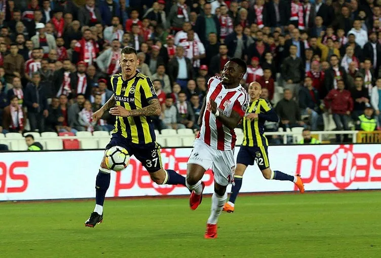 Rıdvan Dilmen, Sivasspor-Fenerbahçe maçını değerlendirdi