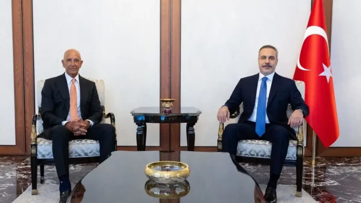 SON DAKİKA: Dışişleri Bakanı Hakan Fidan, ABD’nin Ankara Büyükelçisi Tom Barrack’ı kabul etti. haber görseli