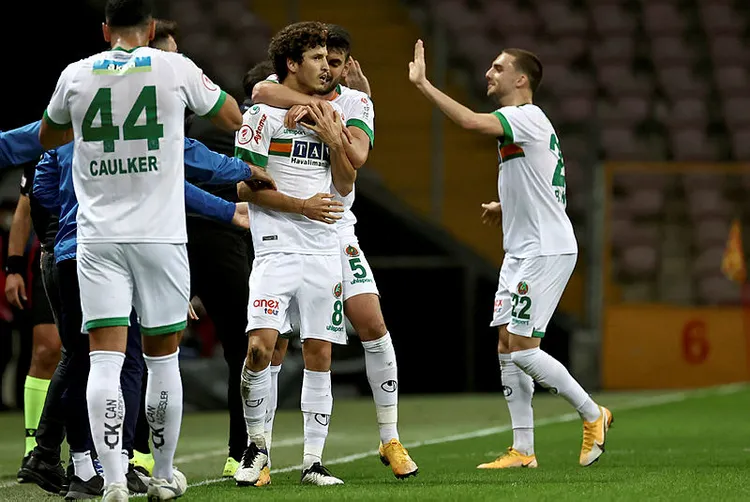 ziraat turkiye kupasi nda yari