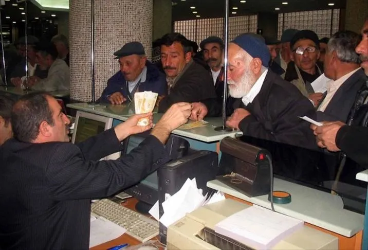 SSK BAĞKUR EMEKLİ MAAŞI ZAMMI 2026 | 16.881, 17.000, 18.000 TL alanlara 4 tabloda zam + refah payı hesabı