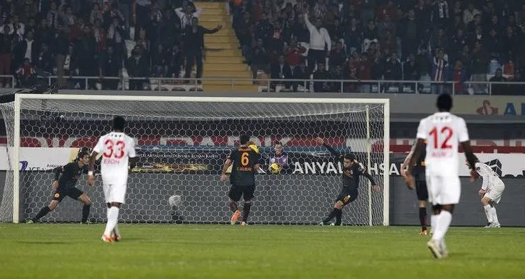 MP Antalyaspor - Galatasaray maçından kareler
