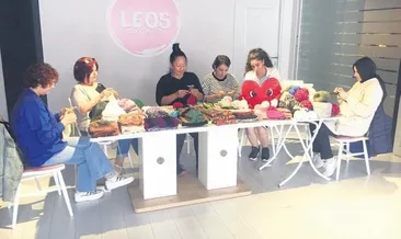 5 bin kadın iyilik örüyor