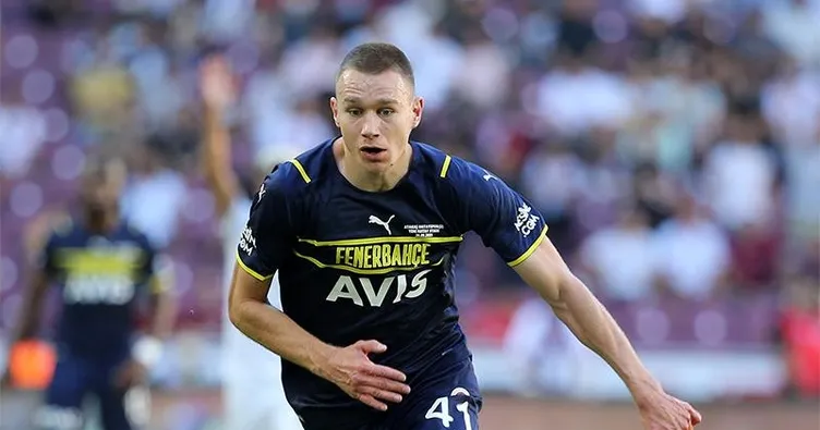 Szalai için 10 numara teklif var