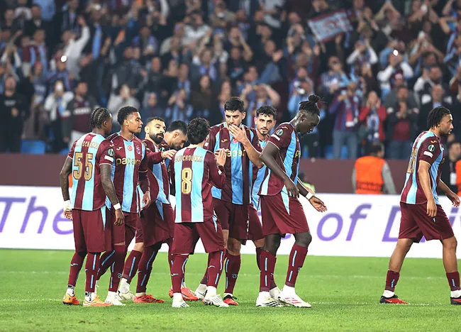 canli-caykur-rizespor-trabzonspor-ilk-11ler-belli-oldu-1793025112494.jpg