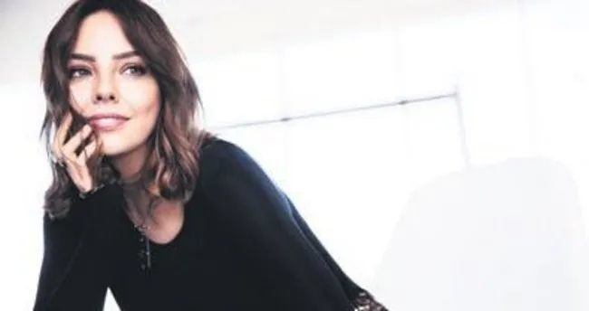 Ebru Gundes Ten Iki Rekor Birden Son Dakika Haberler