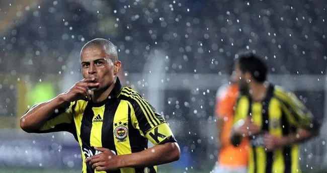Son dakika: Fenerbahçe - Galatasaray maçı öncesi Alex de Souza'dan derbi paylaşımı