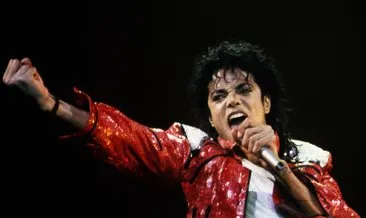 Michael Jackson’ın ikonik deri ceketi rekor fiyata satıldı