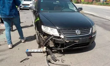 23 Nisan eğlencesinden dönen araç zincirleme kazaya karıştı: 2 çocuk yaralandı