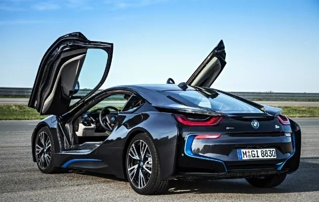 BMW’den tarihi değiştirecek bir model