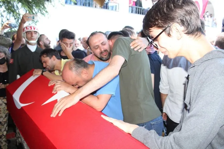 Bu feryada yürek dayanmaz: Komutanım canım oğlum!