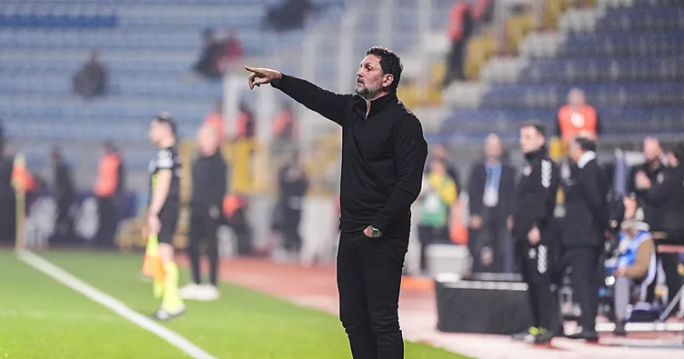 Antalyaspor Teknik Direktörü Erol Bulut’tan olay sözler: Bütün bilgilerimizi aktarmışlar