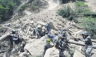 Çin’de 7’lik deprem: 19 ölü