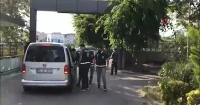 SON DAKİKA: İstanbul Kadıköy’de Youtuber Mert Armağan’ı döven şahıslar yakalandı